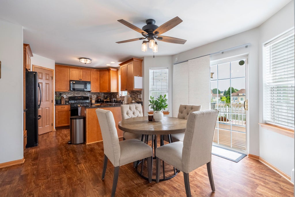 Photo of 673 Davis Circle, Crown Point, IN 46307 (MLS # 842636)