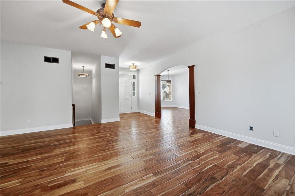 Photo of 4200 Onyx Court, Valparaiso, IN 46385 (MLS # 834250)