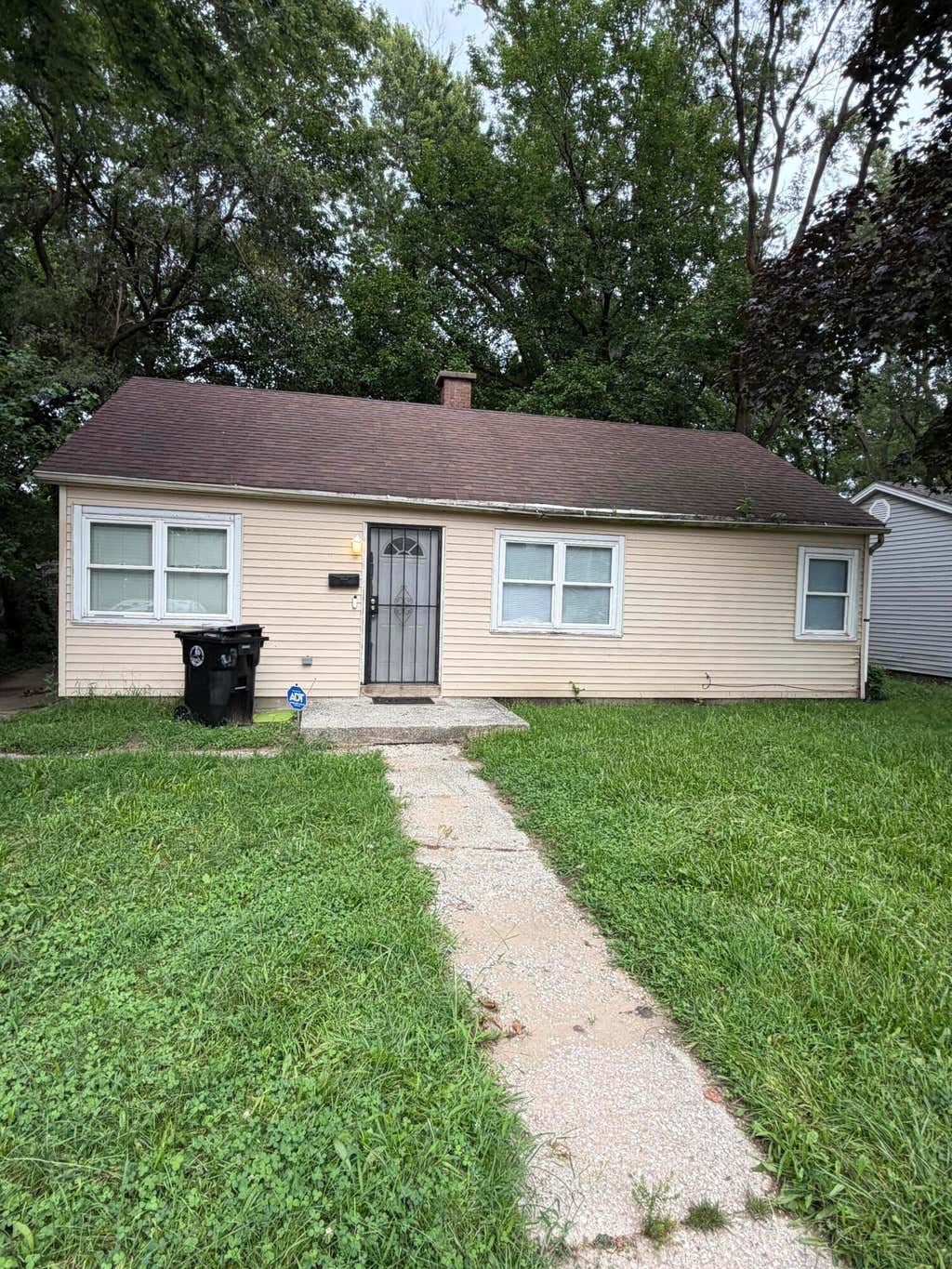 Photo of 4381 Richard Gordon Hatcher Boulevard, Gary, IN 46408 (MLS # 844016)