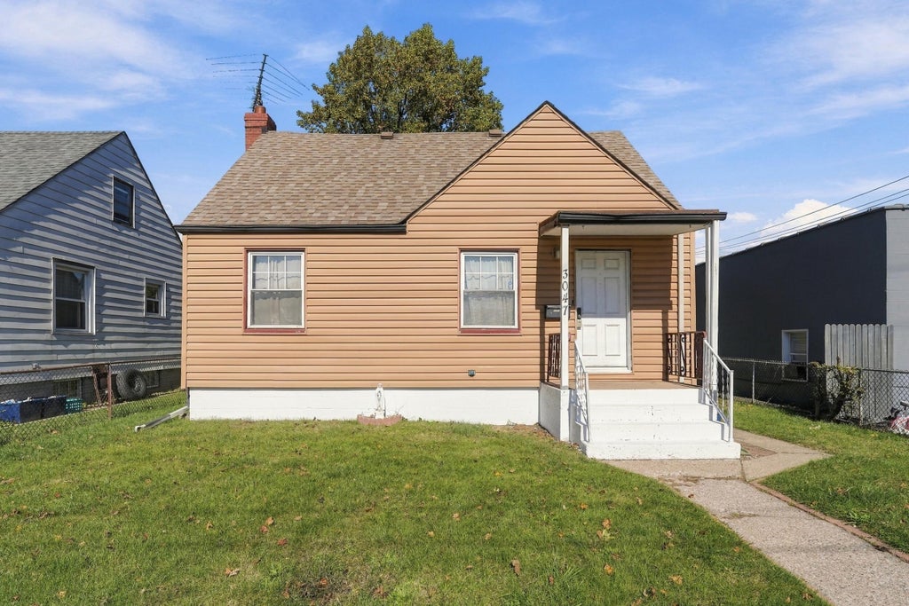 Photo of 3047 E 165th Street, Hammond, IN 46323 (MLS # 847229)