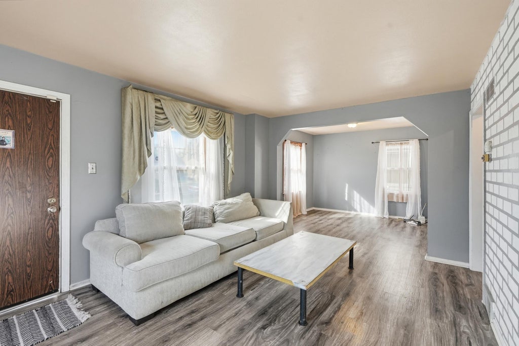 Photo of 3047 E 165th Street, Hammond, IN 46323 (MLS # 847229)