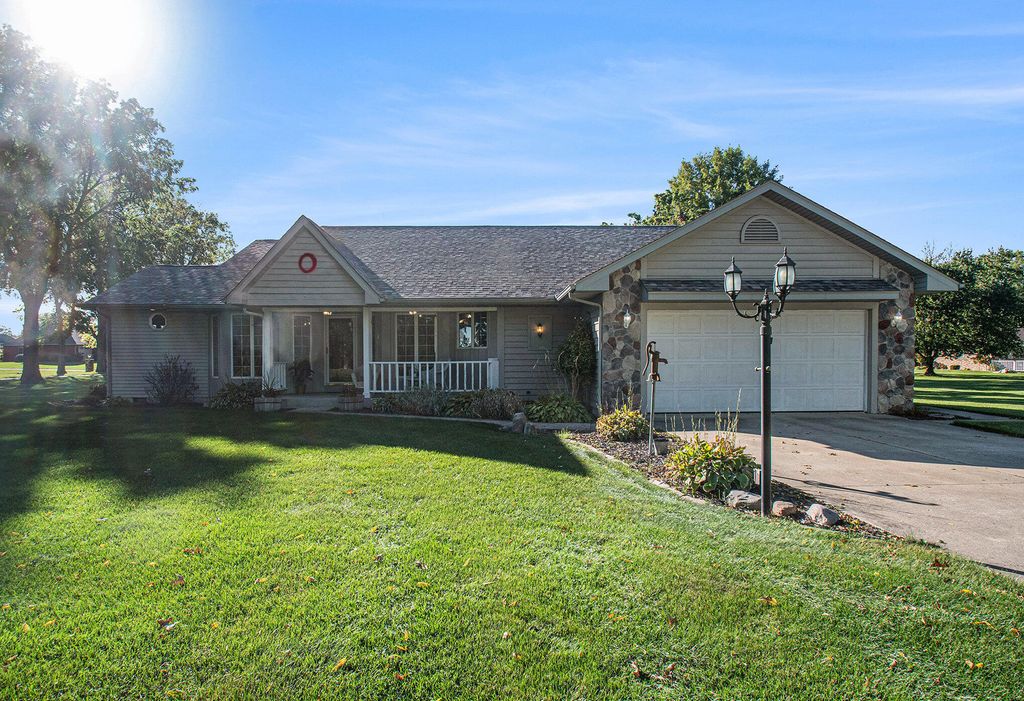 Photo of 69735 Co Rd 21, New Paris, IN 46553 (MLS # 829389)