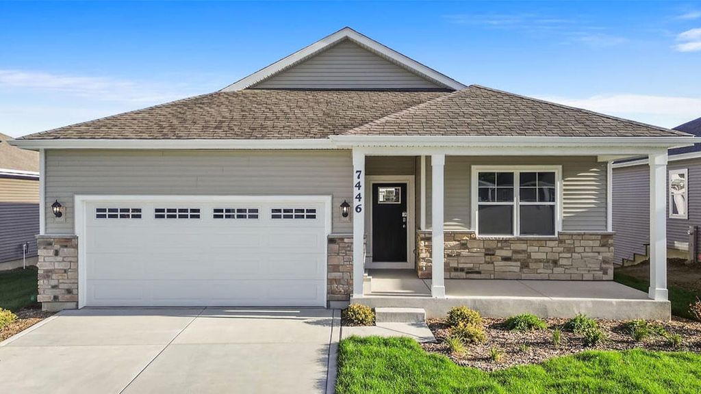 Photo of 7446 E 116th Place, Winfield, IN 46307 (MLS # 831233)