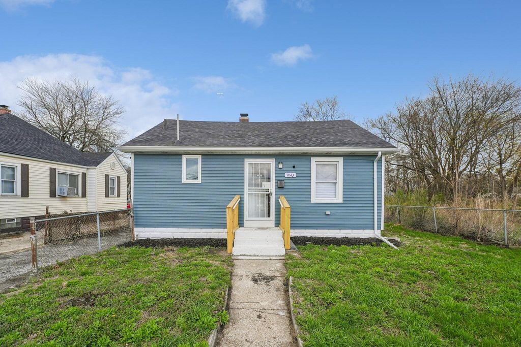 Photo of 1043 Colfax Street, Gary, IN 46406 (MLS # 836640)