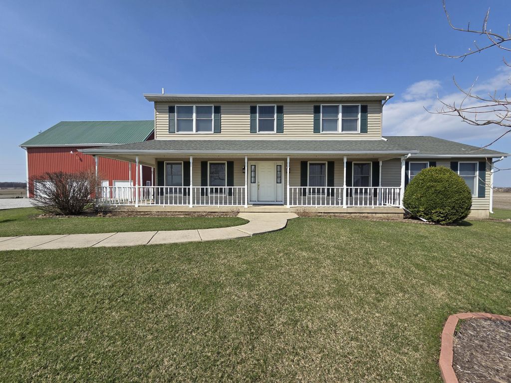 Photo of 17204 Colorado Street, Hebron, IN 46341 (MLS # 836336)