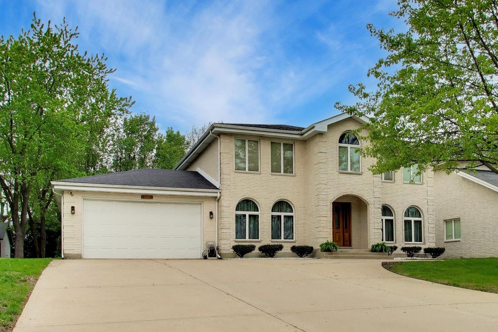 Photo of 2116 Ridge Road, Highland, IN 46322 (MLS # 836942)