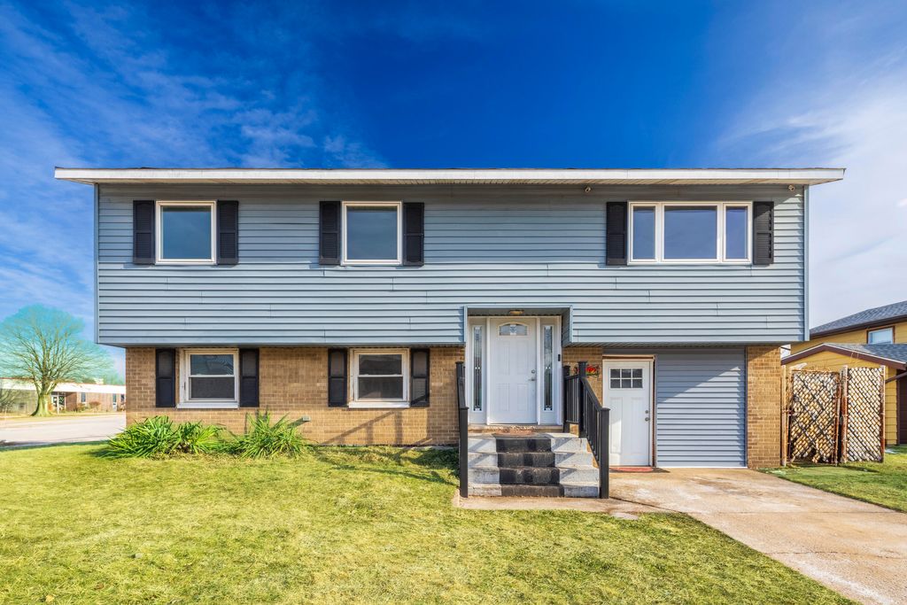 Photo of 4313 Arbutus Lane, East Chicago, IN 46312 (MLS # 832560)