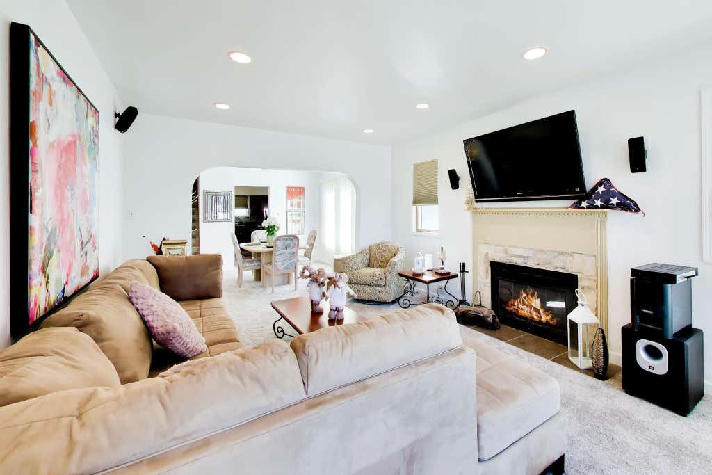 Photo of 8039 Forest Avenue, Munster, IN 46321 (MLS # 844304)