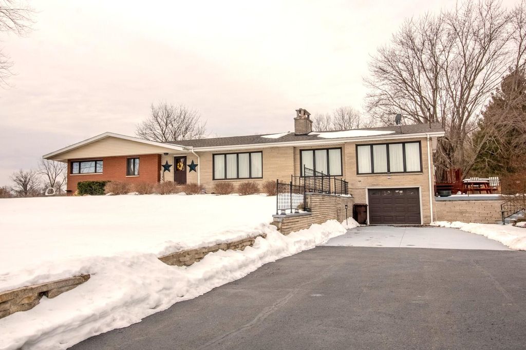 Photo of 3395 U.s. 35, Knox, IN 46534 (MLS # 834108)