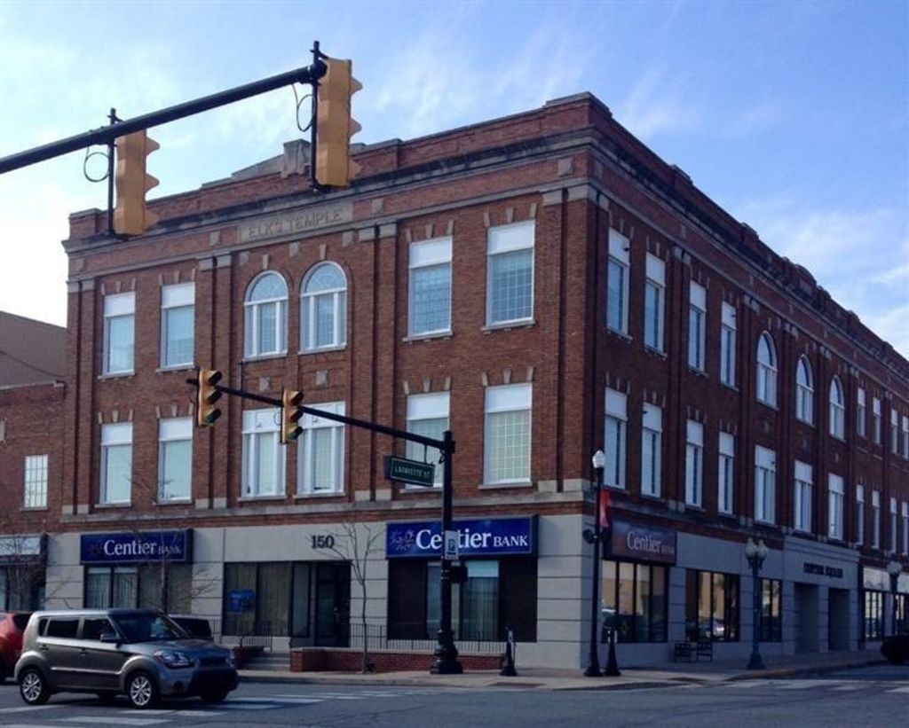 Photo of 150 W Lincolnway #3003, Valparaiso, IN 46383 (MLS # 838962)