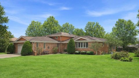 Property photo of 1527 Tanglewood Drive, Schererville, IN 46375