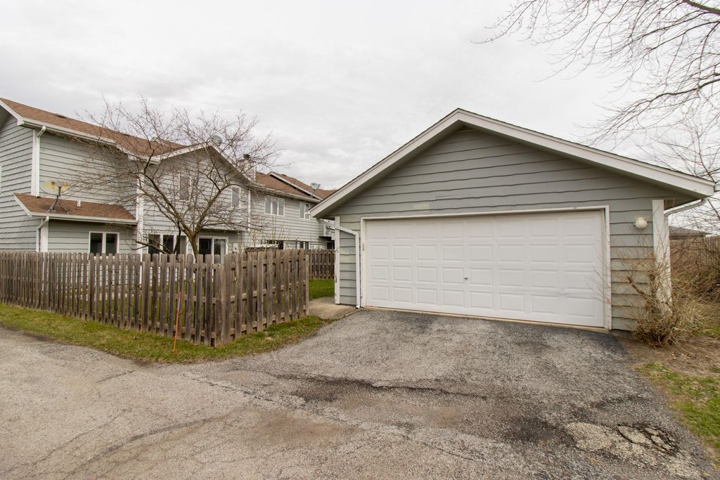 Photo of 1650 Heritage Drive, Lowell, IN 46356 (MLS # 836072)