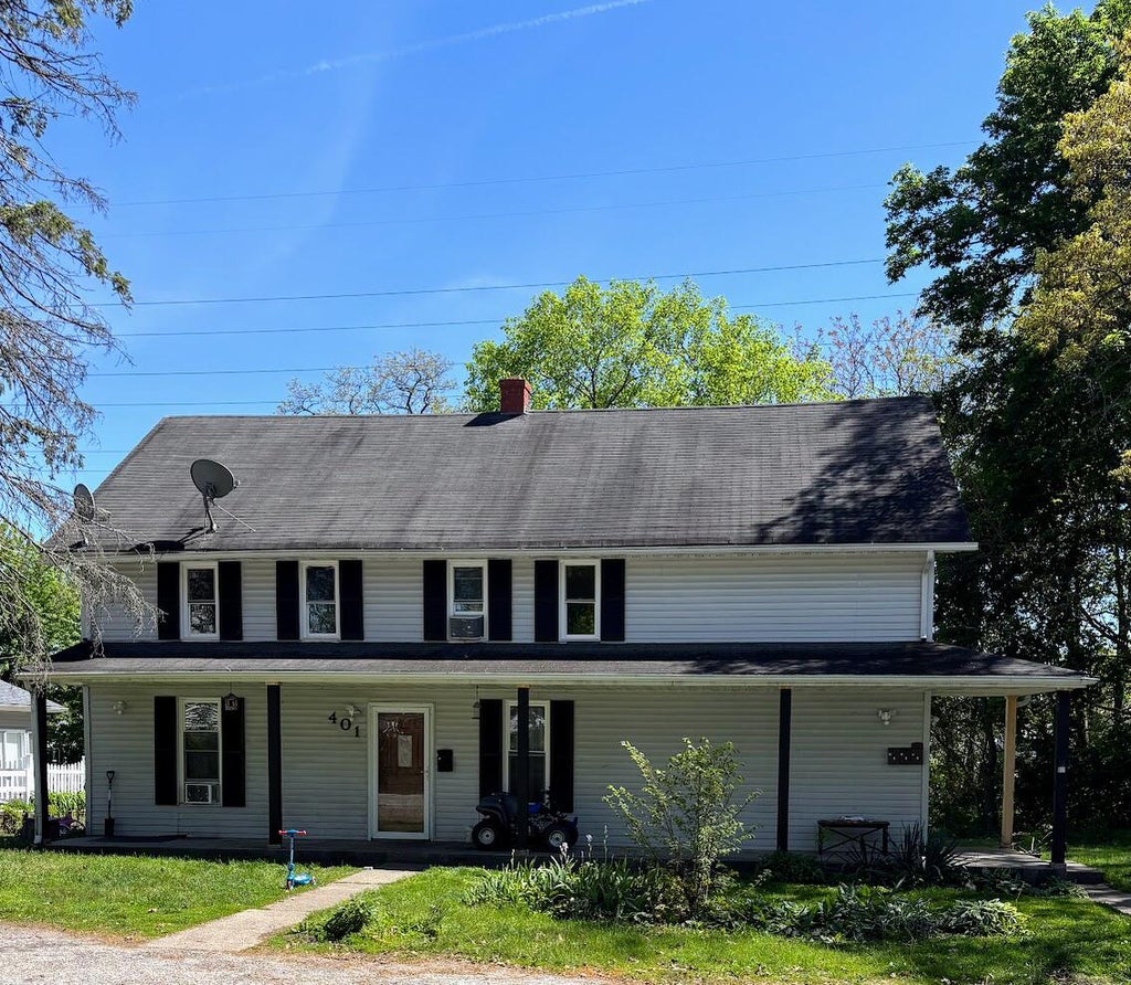 Photo of 401 E Garfield Street, Michigan City, IN 46360 (MLS # 840088)