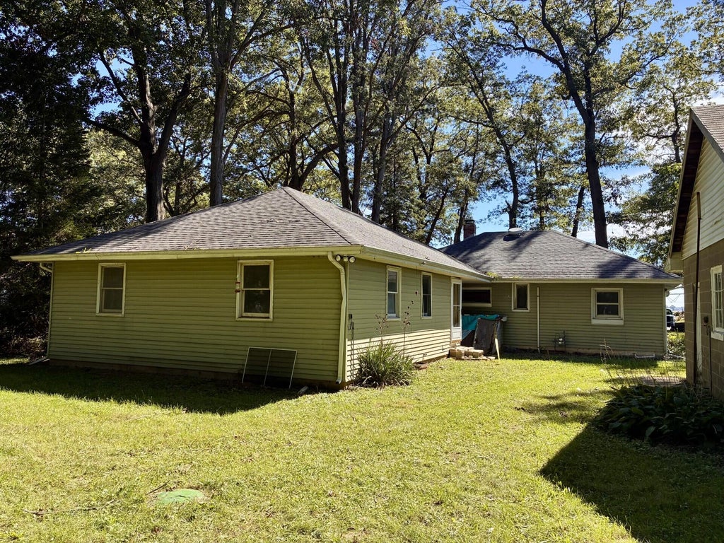 Photo of 7701 Us-6, Westville, IN 46391 (MLS # 846715)