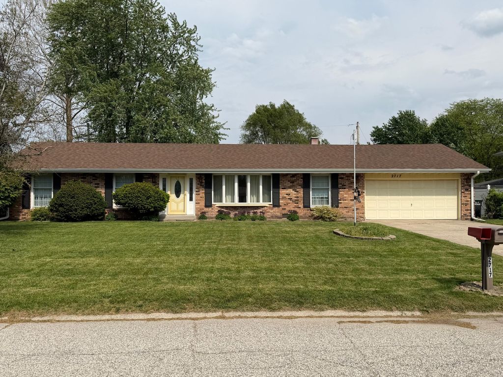 Photo of 2717 Lois Street, Portage, IN 46368 (MLS # 839070)
