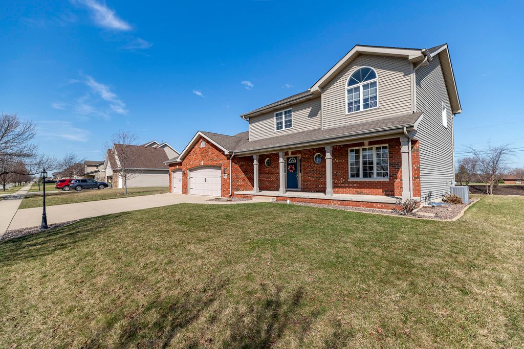 Photo of 7510 W 91st Place, Crown Point, IN 46307 (MLS # 836136)
