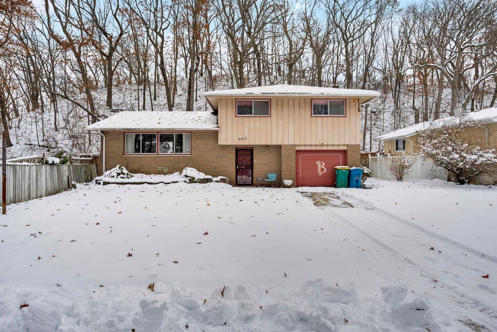 Photo of 8411 Hickory Avenue, Gary, IN 46403 (MLS # 832064)
