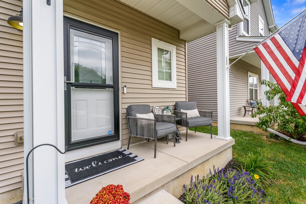 Photo of 2725 W 127th Lane, Crown Point, IN 46307 (MLS # 835647)