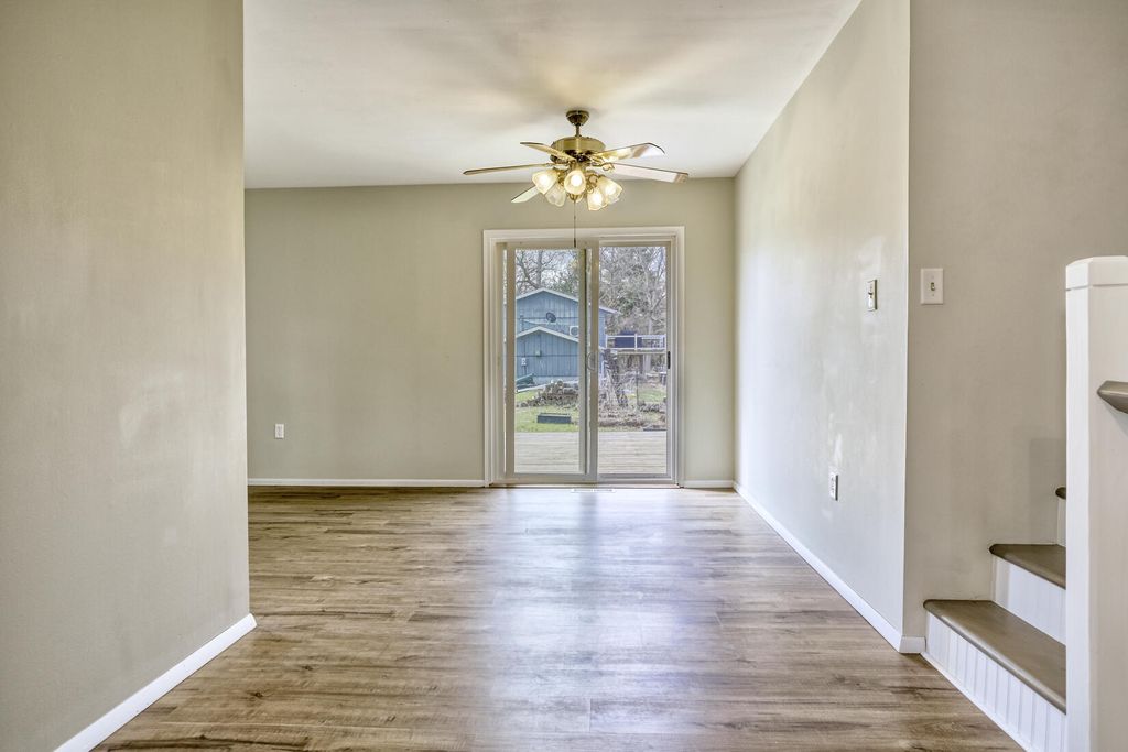 Photo of 10720 N 1100 W, DeMotte, IN 46310 (MLS # 836408)