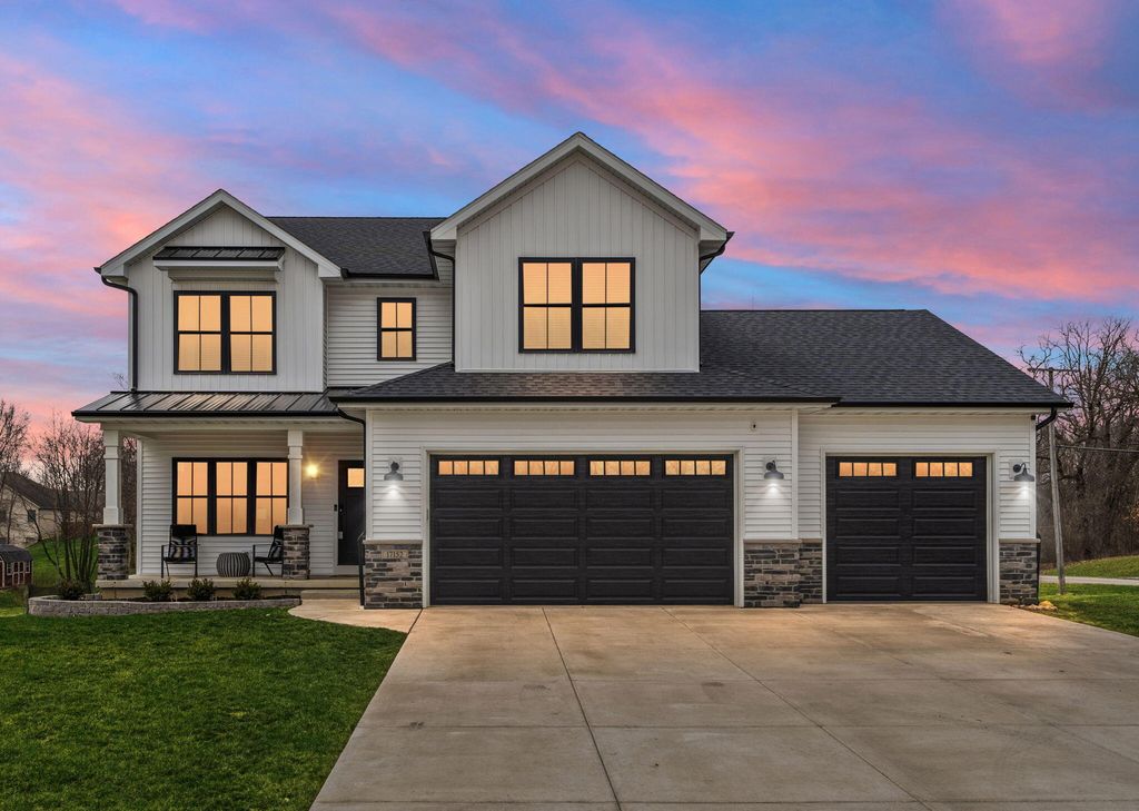 Photo of 20 E 780 N, Lake Village, IN 46349 (MLS # 835656)