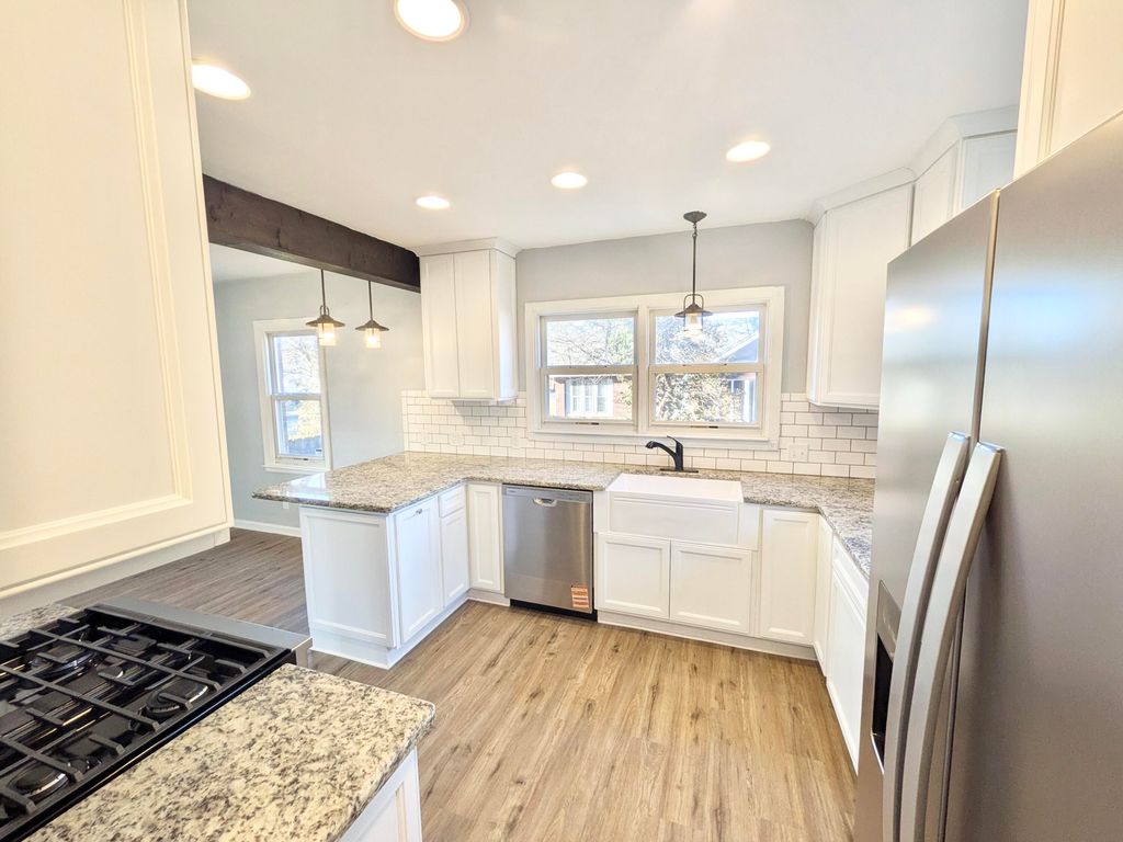 Photo of 313 N Carroll Avenue, Michigan City, IN 46360 (MLS # 834816)