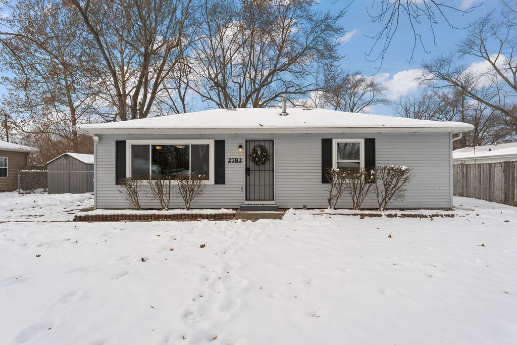 Photo of 2782 Eleanor Street, Portage, IN 46368 (MLS # 831625)