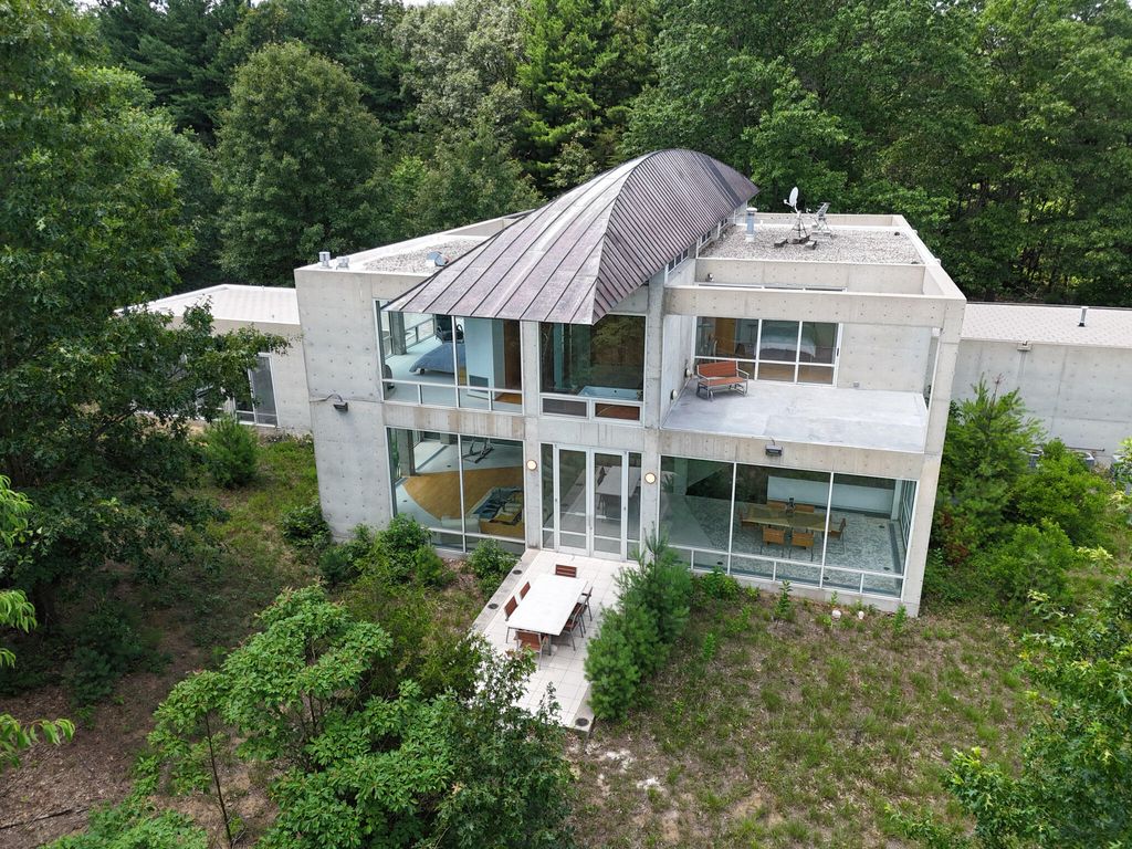 Photo of 8692 E 200 S, Knox, IN 46534 (MLS # 832349)