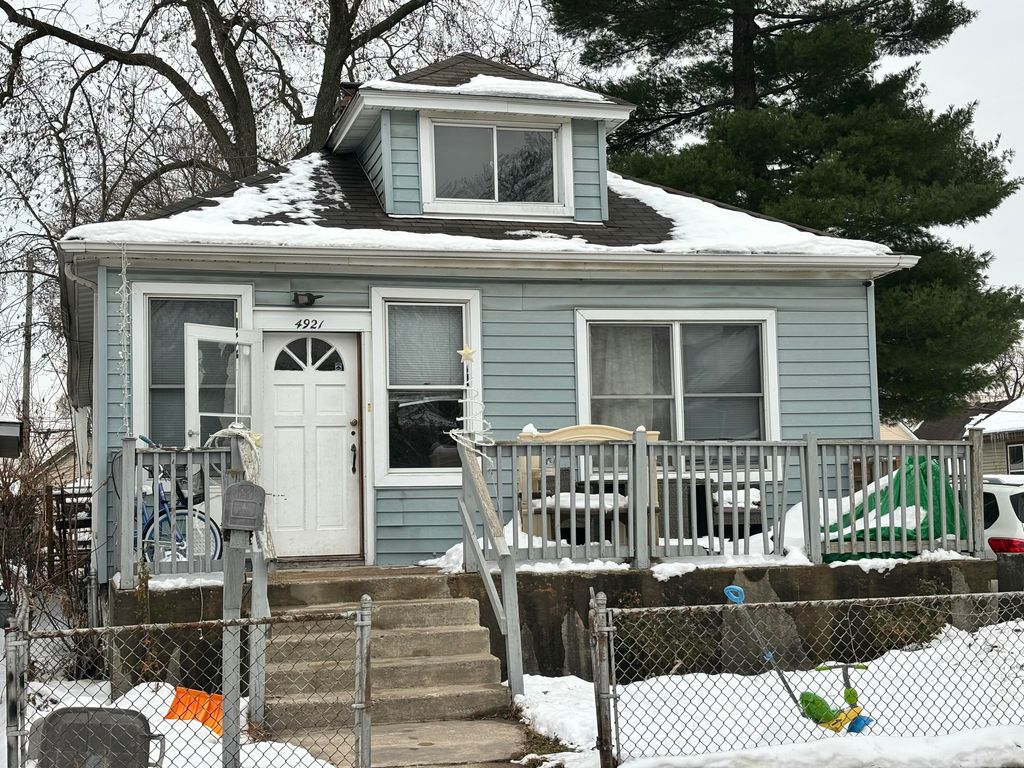 Photo of 4921 Ash Avenue, Hammond, IN 46327 (MLS # 831946)