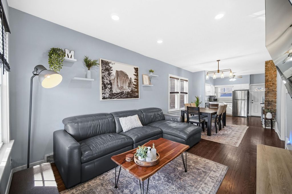 Photo of 1346 Stanton Avenue, Whiting, IN 46394 (MLS # 835318)