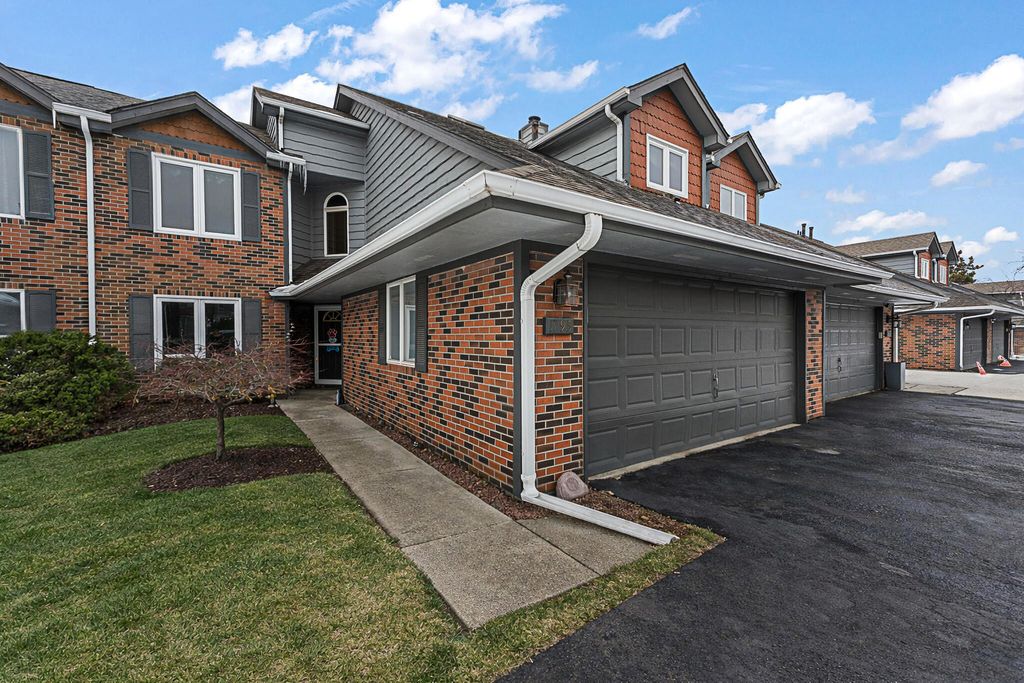 Photo of 1795 Wedgewood Court, Crown Point, IN 46307 (MLS # 834363)