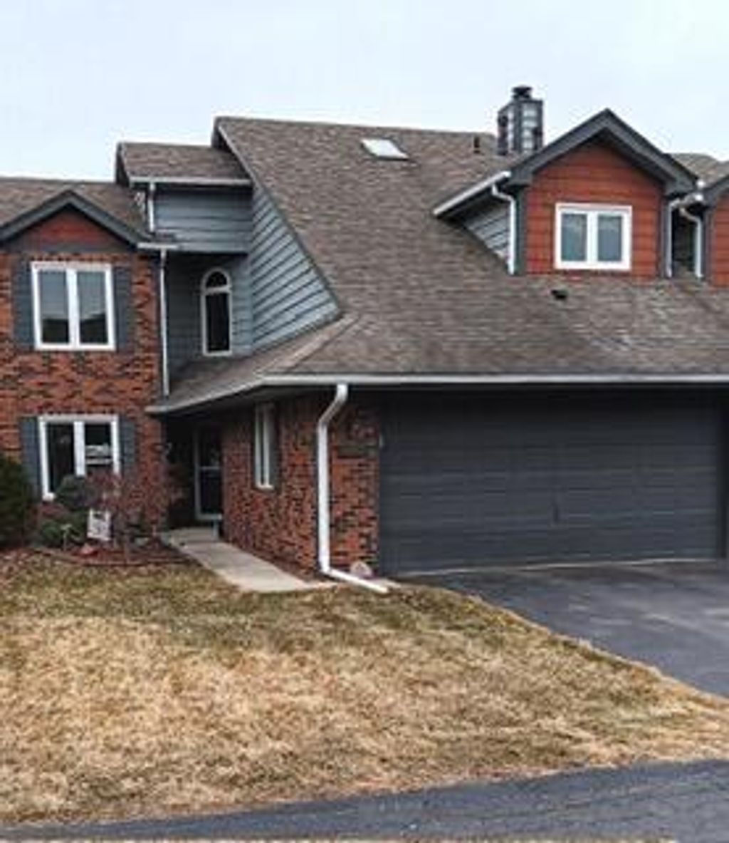 Photo of 1795 Wedgewood Court, Crown Point, IN 46307 (MLS # 834363)
