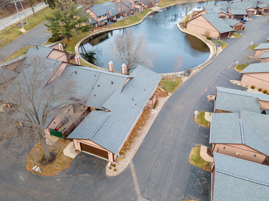 Photo of 2212 Bayview Drive, Michigan City, IN 46360 (MLS # 834394)