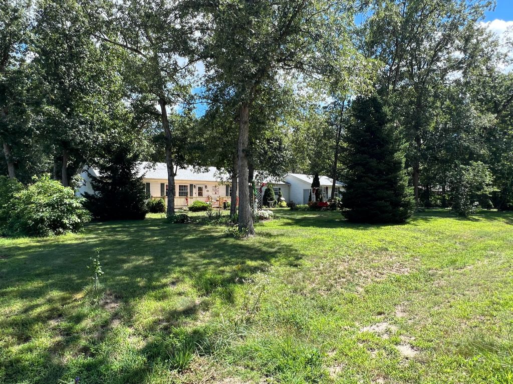 Photo of 10901 N 555 E, DeMotte, IN 46310 (MLS # 833506)