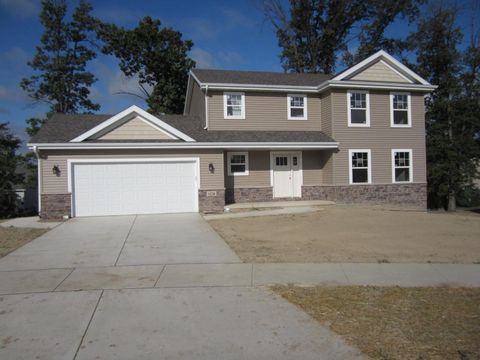 Single Family Residence in Cedar Lake IN 14216 Fairbanks Street 14.jpg