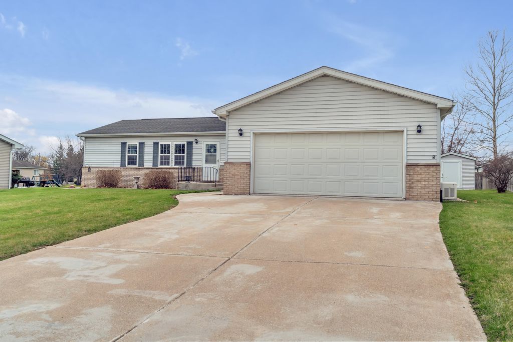 Photo of 339 Azalea Lane, Lowell, IN 46356 (MLS # 836256)