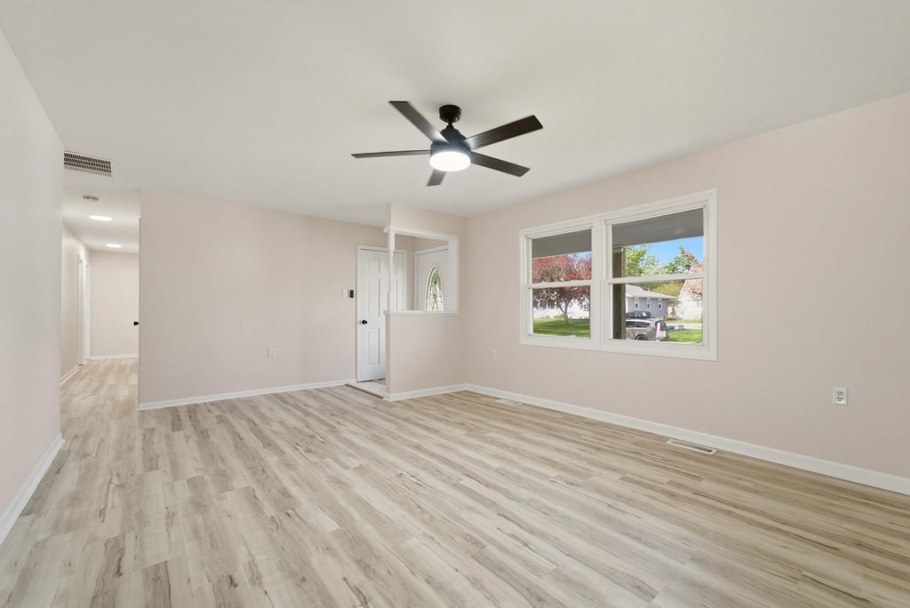 Photo of 729 Governor Road, Valparaiso, IN 46385 (MLS # 839419)