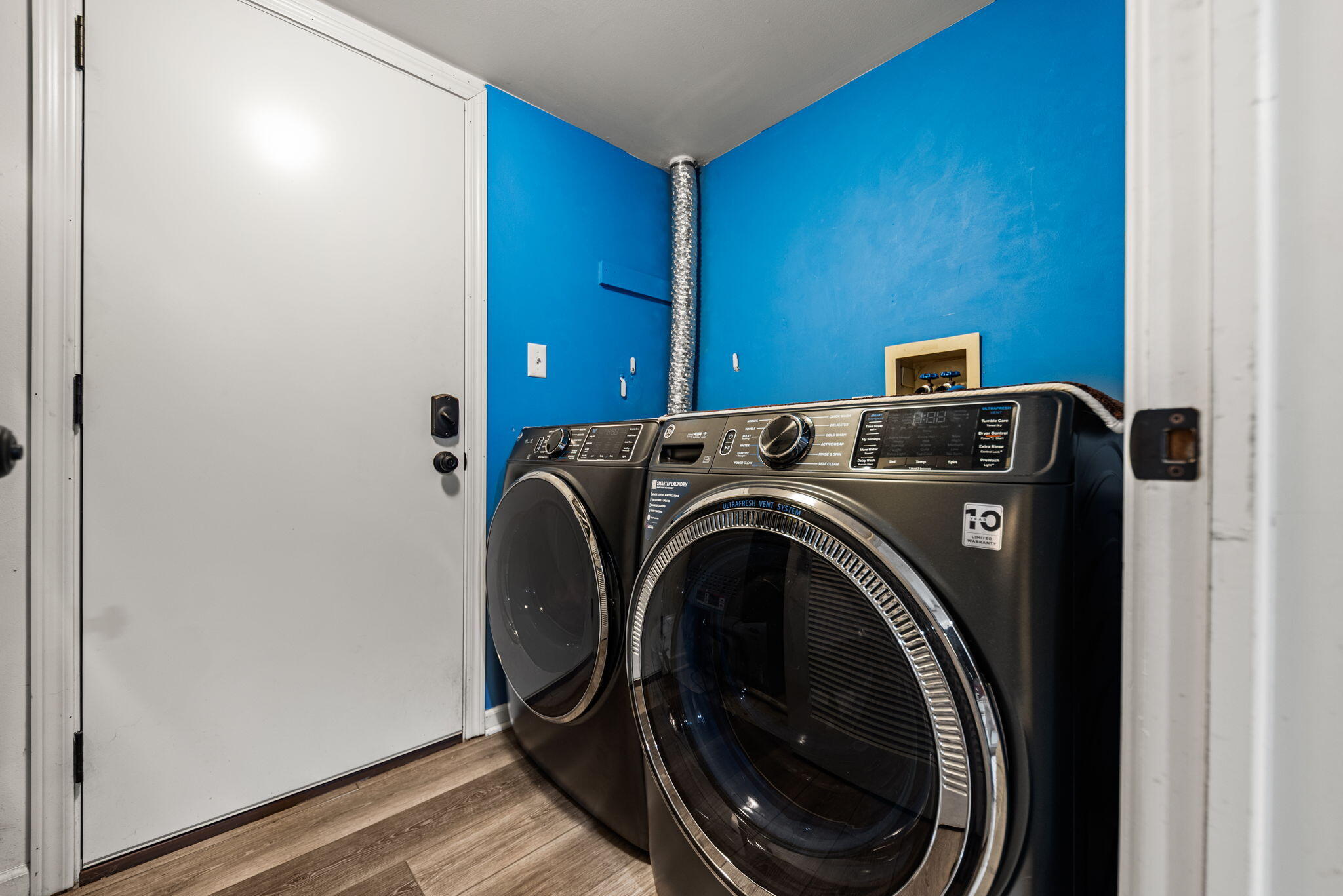 Crown Point, Indiana 46307, United States, 2 Bedrooms Bedrooms, ,2 BathroomsBathrooms,Residential,Active,237322