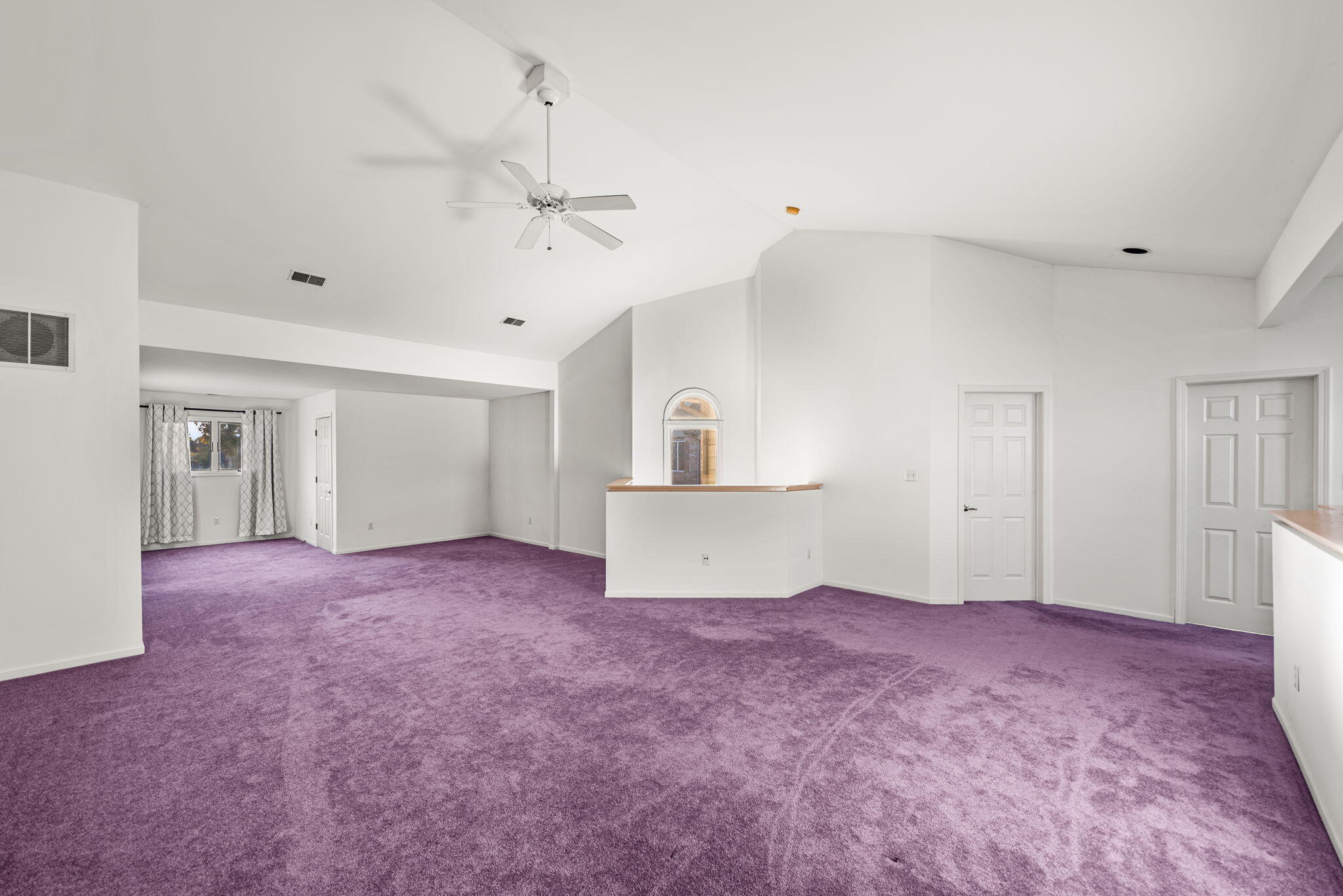 Crown Point, Indiana 46307, United States, 2 Bedrooms Bedrooms, ,2 BathroomsBathrooms,Residential,Active,237322