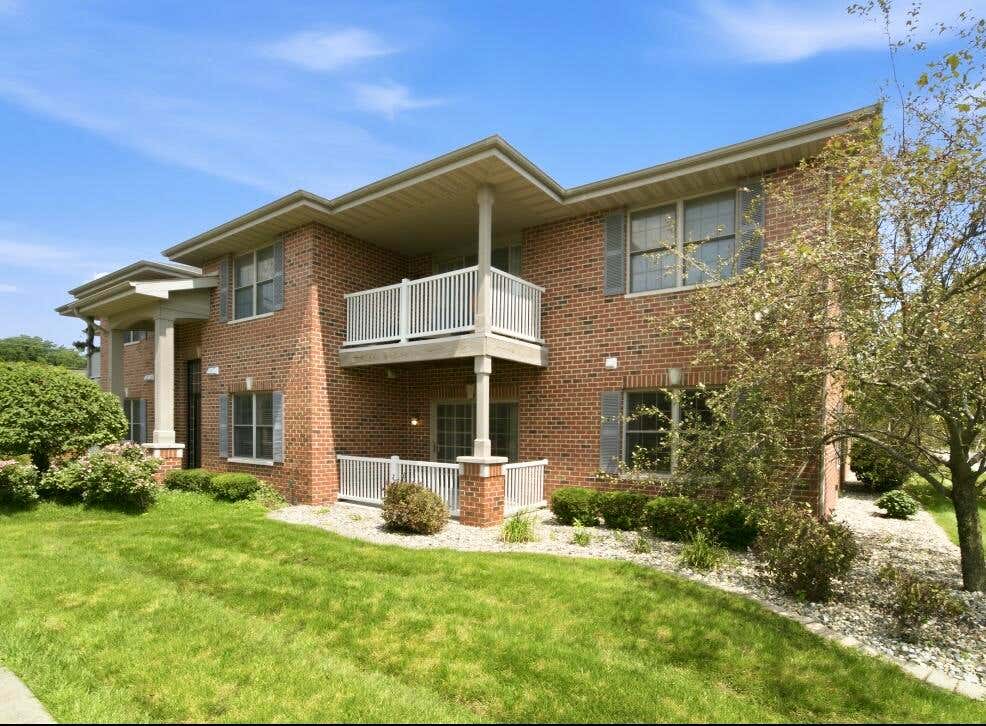 Photo of 629 Cambridge Court #1-d, Munster, IN 46321 (MLS # 844280)