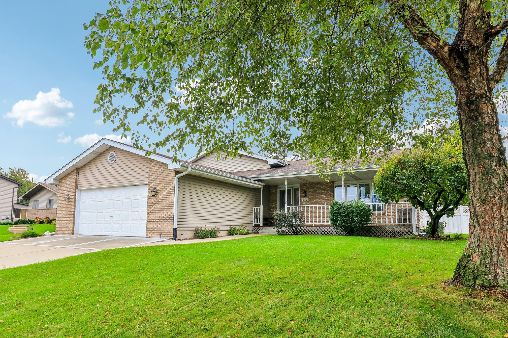 12701 Goldenrod Place