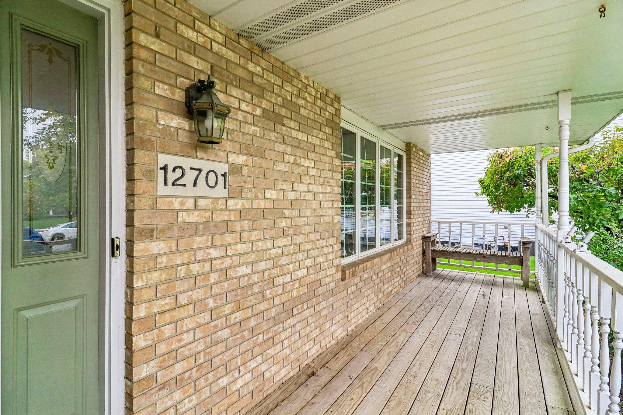 12701 Goldenrod Place