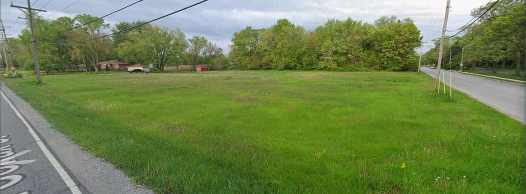 Photo of 1001 E 40th Place, Griffith, IN 46319 (MLS # 843228)