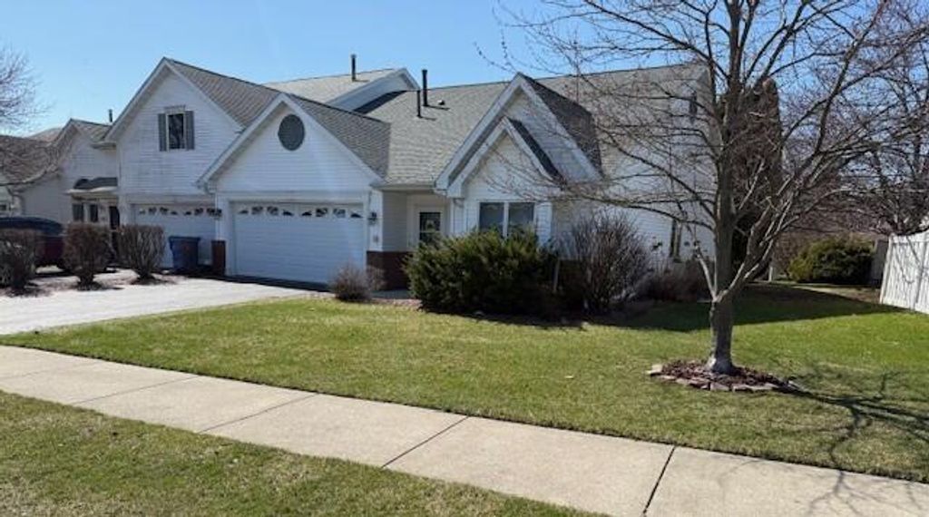 Photo of 9532 Monroe Street, Crown Point, IN 46307 (MLS # 835792)
