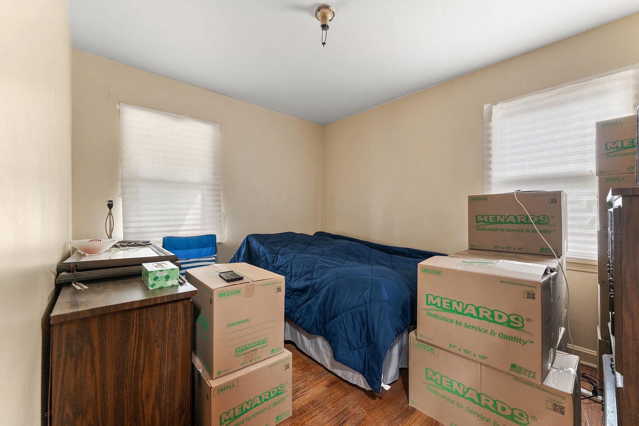 Gary, Indiana 46404, United States, 2 Bedrooms Bedrooms, ,1 BathroomBathrooms,Residential,Active,95730