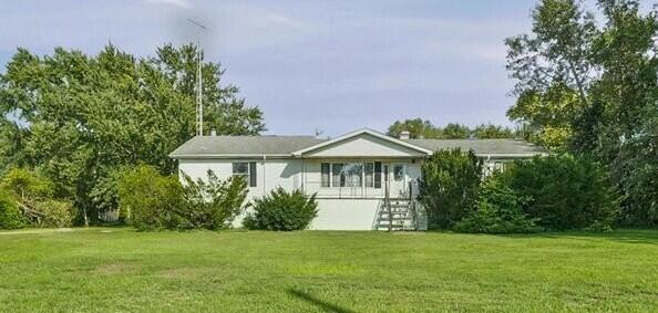 Photo of 541 N County Line Road, Hobart, IN 46342 (MLS # 845225)