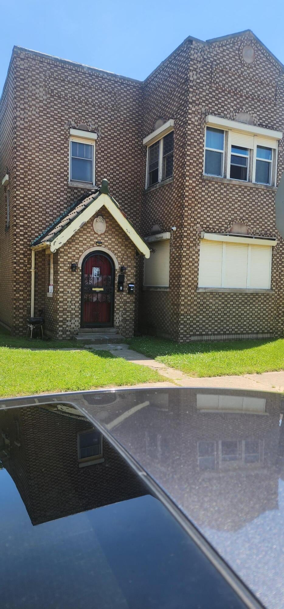 Photo of 1301 Pennsylvania Street, Gary, IN 46407 (MLS # 845915)