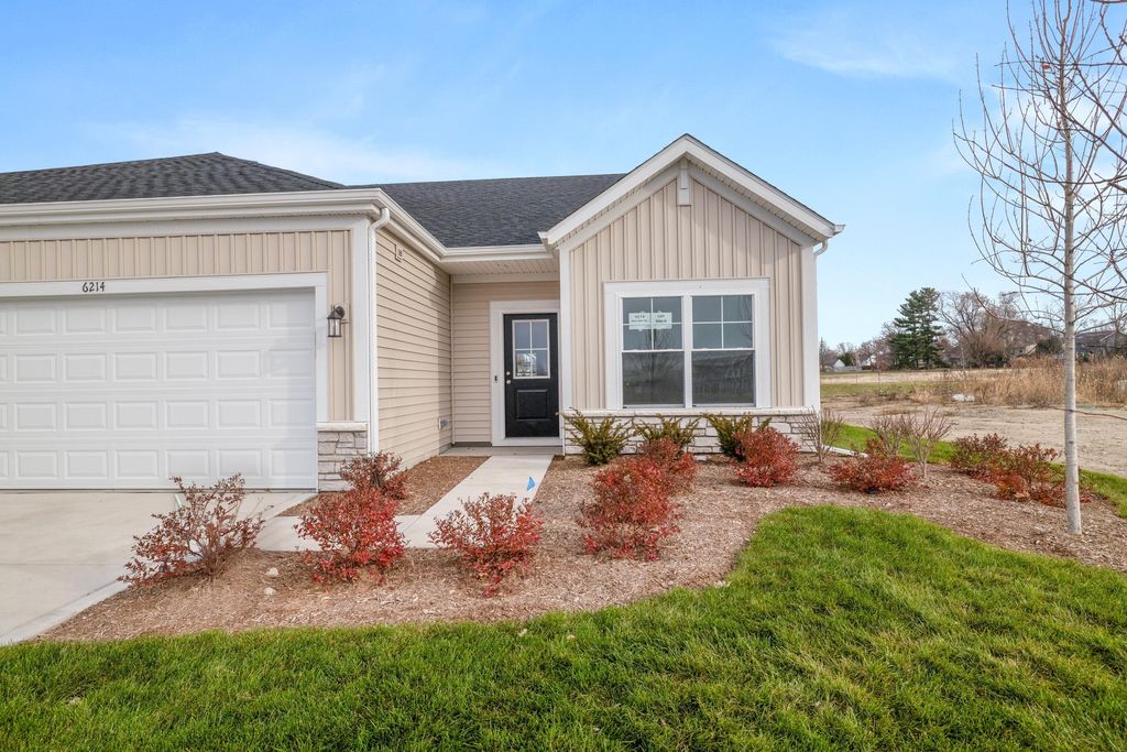 Photo of 6214 River Run Avenue, Portage, IN 46368 (MLS # 834920)