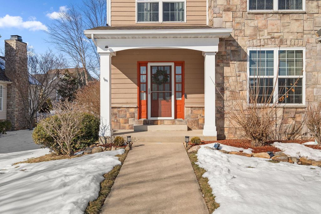 Photo of 2605 Nottingham Drive, Valparaiso, IN 46383 (MLS # 833992)