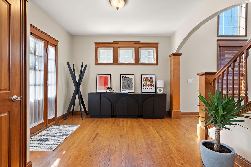 Photo of 2605 Nottingham Drive, Valparaiso, IN 46383 (MLS # 833992)