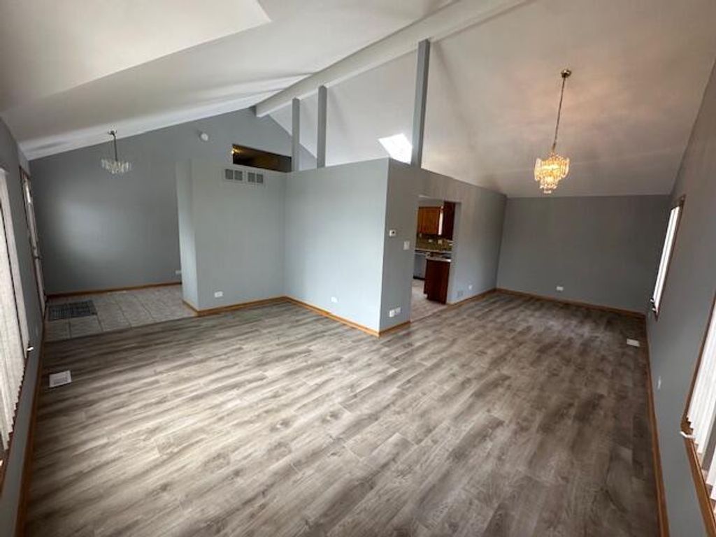 Photo of 9924 Lands End, Munster, IN 46321 (MLS # 833088)